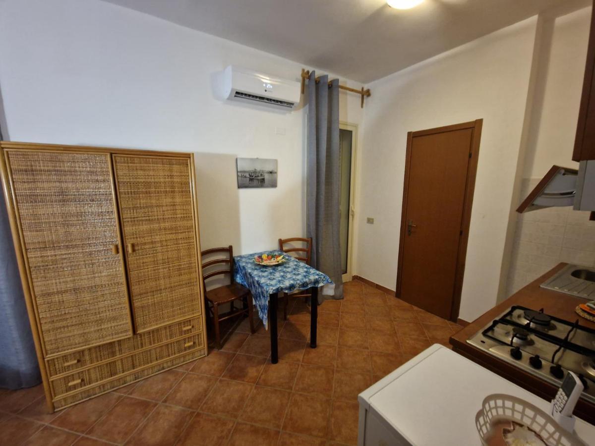 Ferienwohnung Monolocali In Centro Paese LMP Exterior foto